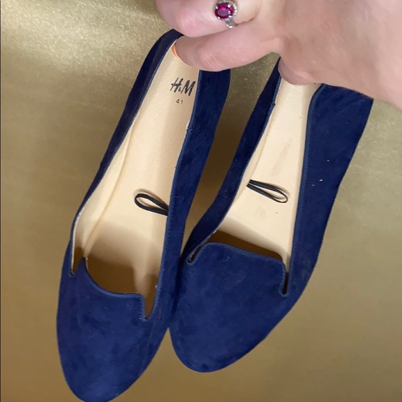 H&M | Shoes | Royal Blue Velvet Flats | Poshmark